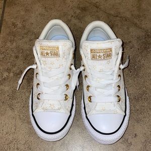 BRAND NEW Kids Converse All Stars